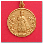 medalla Niño Jesus de Praga
